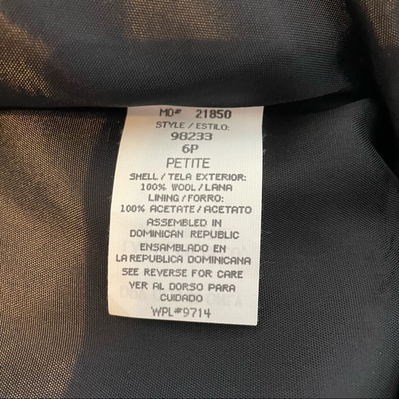 Sag Harbor Black 100% Vintage Wool Blazer with Single Button Closure Sz. 6P - Picture 9 of 10